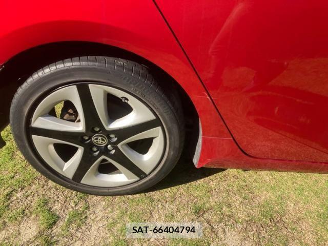 Toyota PRIUS 2016-11 8075173-3