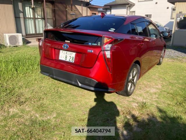Toyota PRIUS 2016-11 8075173-6