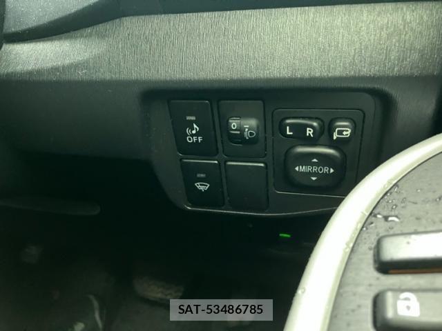 Toyota PRIUS 2012-06 8075200-18