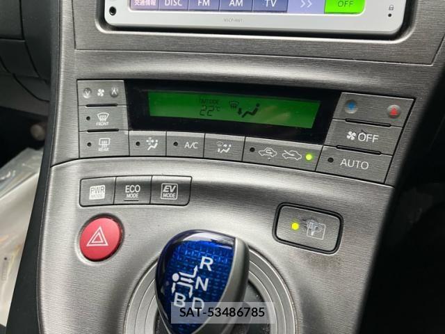 Toyota PRIUS 2012-06 8075200-19