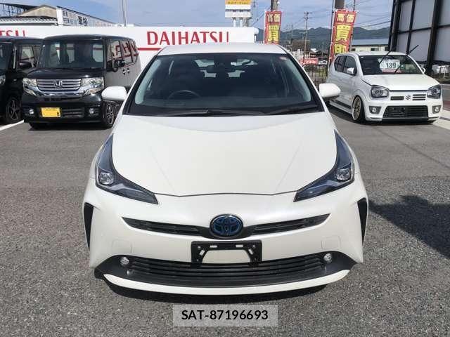 Toyota PRIUS 2019-05 8075154-1