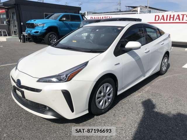 Toyota PRIUS 2019-05 8075154-2