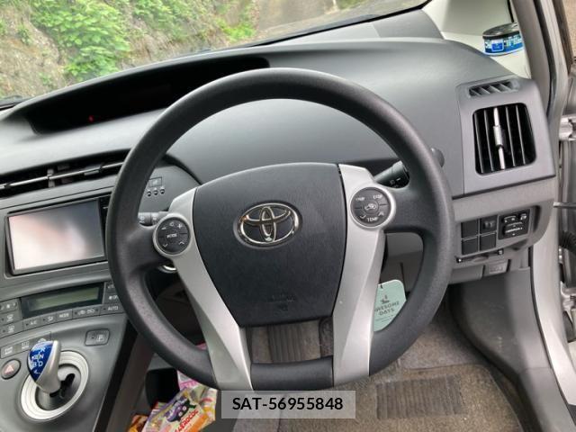 Toyota PRIUS 2010-07 8075184-11