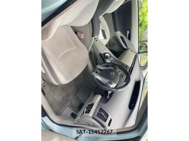 Toyota PRIUS 2009-07 8075197-11