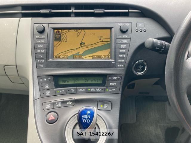 Toyota PRIUS 2009-07 8075197-13