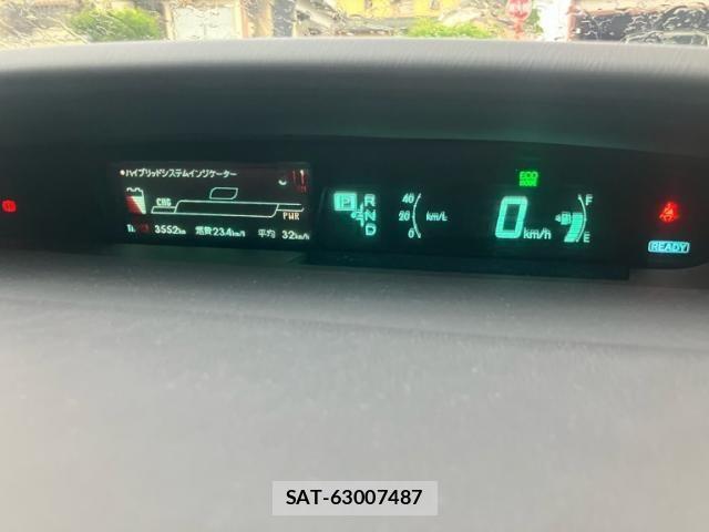 Toyota PRIUS 2010-03 8075196-17