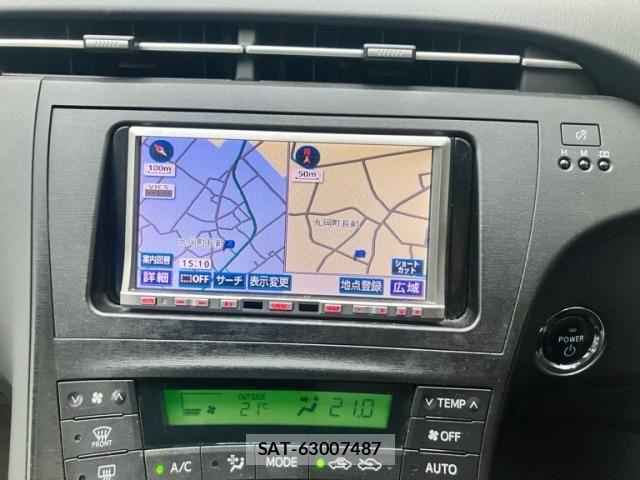 Toyota PRIUS 2010-03 8075196-19