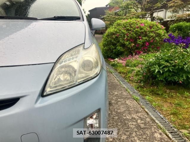 Toyota PRIUS 2010-03 8075196-2