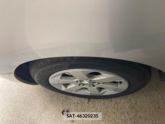 Toyota PRIUS 2004-06 8075186-12
