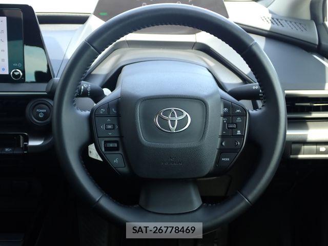 Toyota PRIUS 2023-11 8075146-4