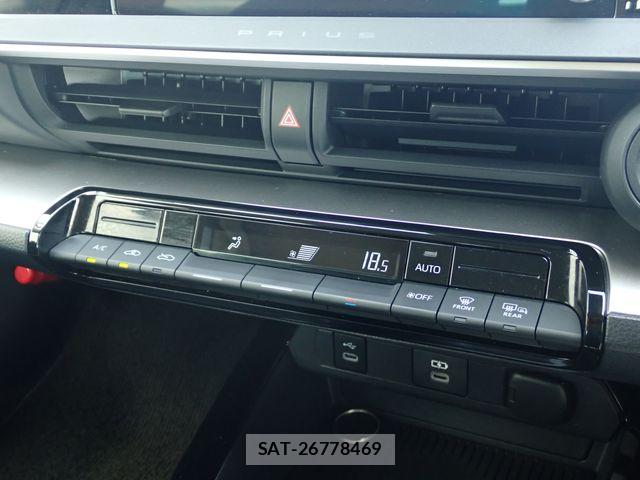 Toyota PRIUS 2023-11 8075146-7