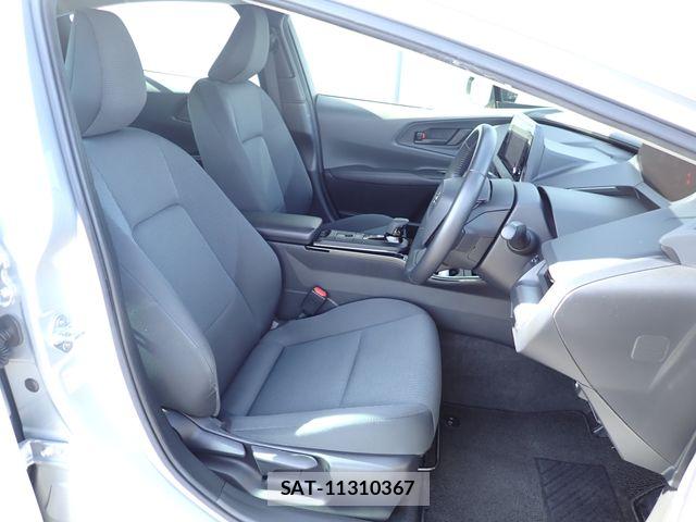 Toyota PRIUS 2023-10 8075150-14