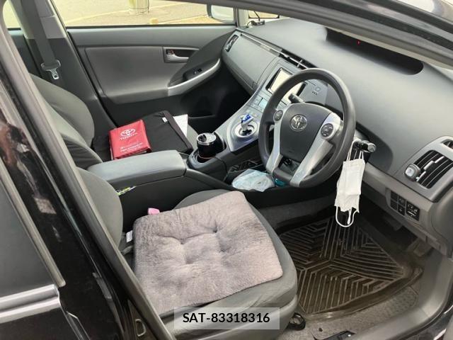 Toyota PRIUS 2010-03 8075190-19