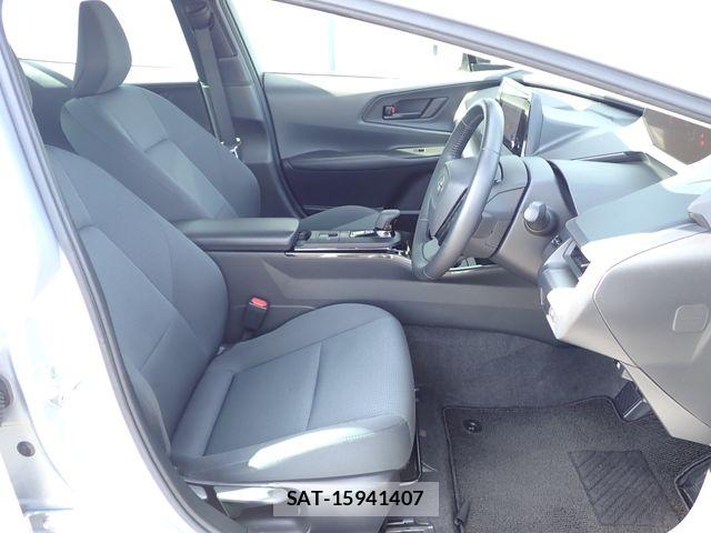 Toyota PRIUS 2023-10 8075151-14