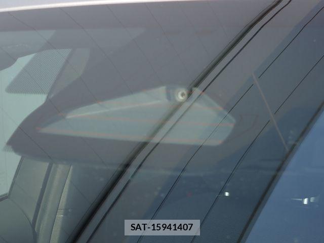 Toyota PRIUS 2023-10 8075151-20