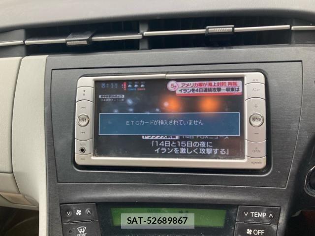 Toyota PRIUS 2009-06 8075189-16