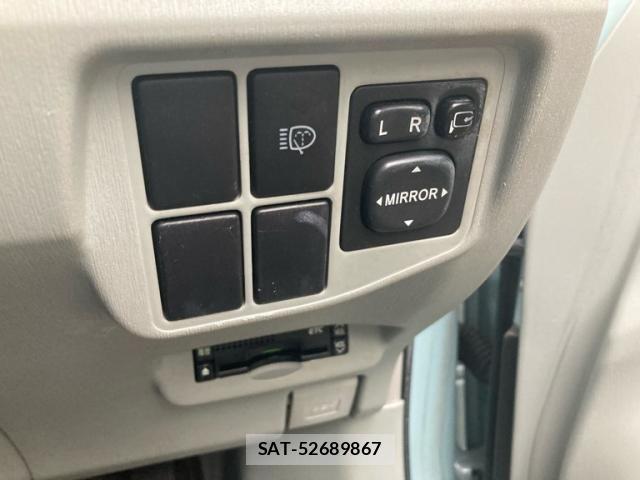 Toyota PRIUS 2009-06 8075189-18
