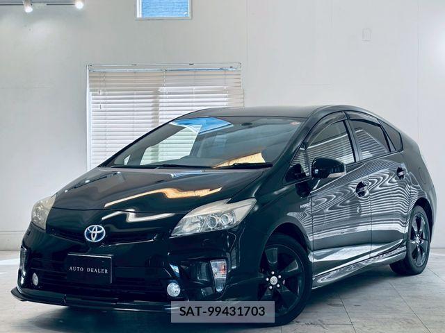 Toyota PRIUS 2012-03 8075181-0