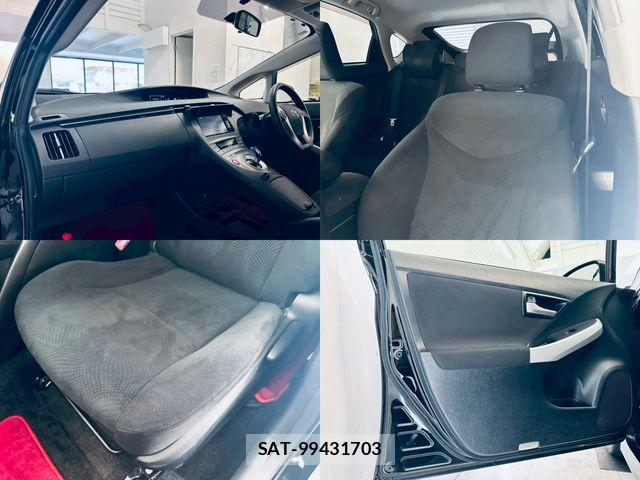 Toyota PRIUS 2012-03 8075181-6