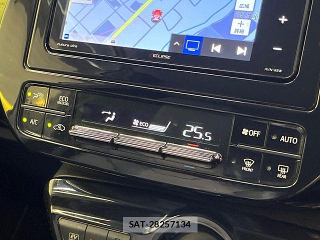 Toyota PRIUS 2016-03 8075167-6