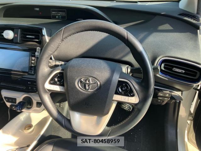 Toyota PRIUS 2017-08 8075171-9