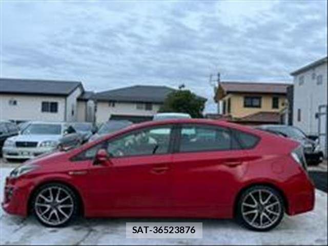 Toyota PRIUS 2012-09 8075177-7