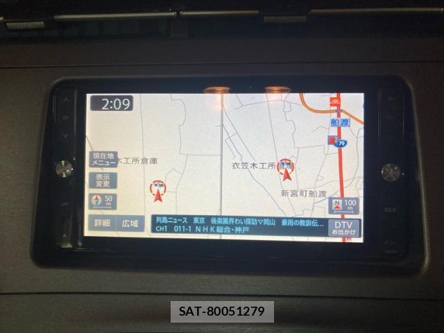 Toyota PRIUS 2014-07 8075180-18