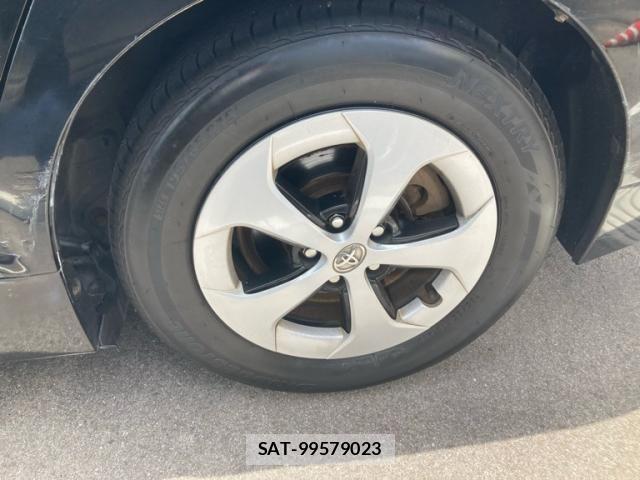 Toyota PRIUS 2013-08 8075191-5