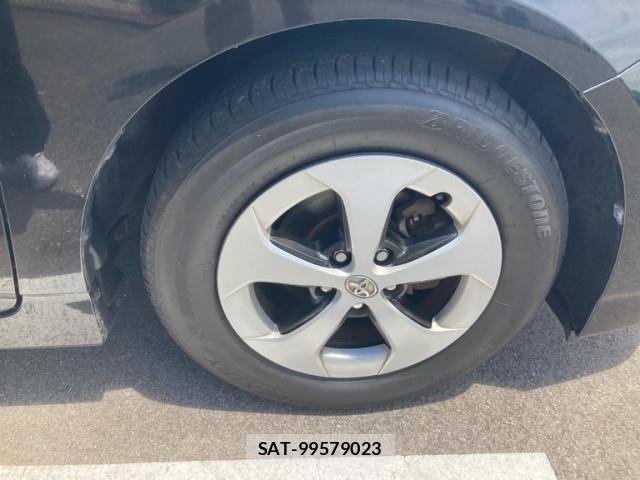 Toyota PRIUS 2013-08 8075191-7