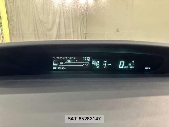 Toyota PRIUS 2012-06 8075179-10