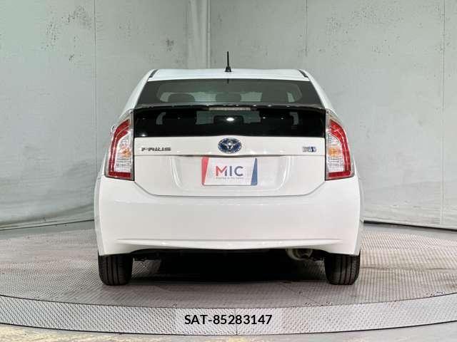 Toyota PRIUS 2012-06 8075179-5