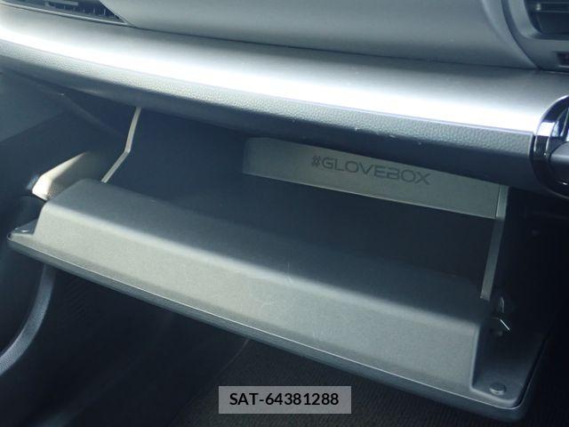 Toyota PRIUS 2023-10 8075152-13