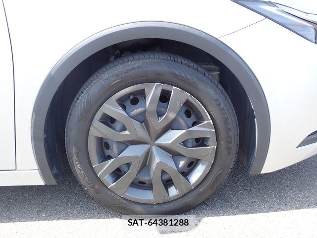 Toyota PRIUS 2023-10 8075152-19