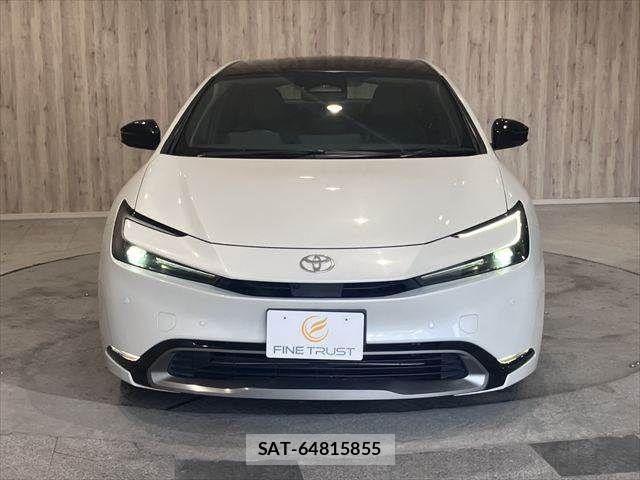 Toyota PRIUS 2023-07 8075144-21