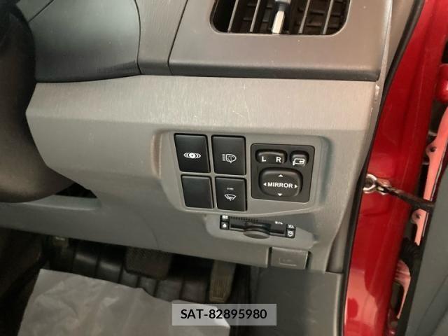 Toyota PRIUS 2011-07 8075193-14