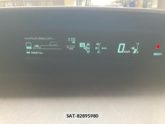 Toyota PRIUS 2011-07 8075193-16
