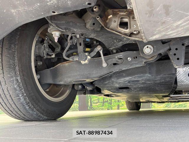 Toyota PRIUS 2016-01 8075165-19