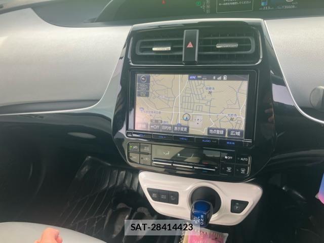 Toyota PRIUS 2015-12 8075178-15