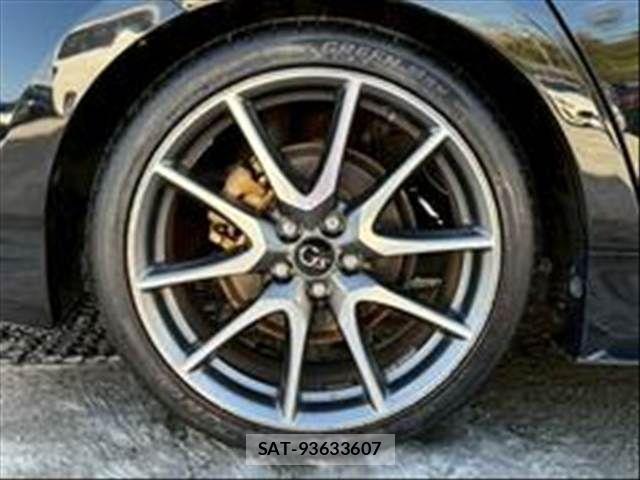 Toyota PRIUS 2012-05 8075174-17