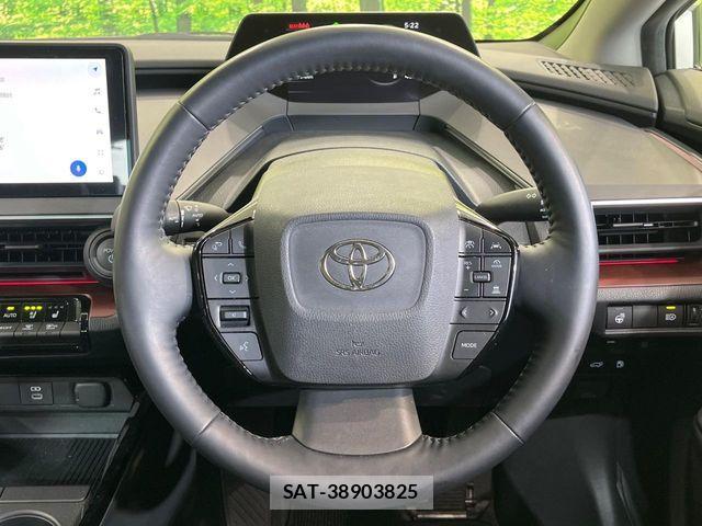 Toyota PRIUS 2023-11 8075135-10
