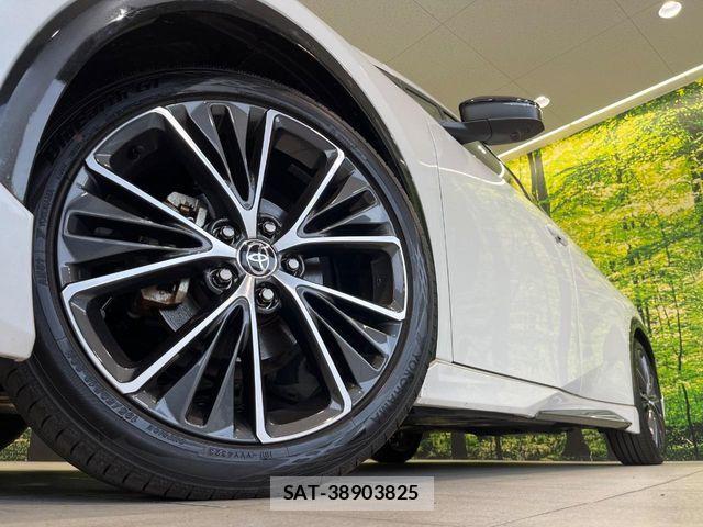 Toyota PRIUS 2023-11 8075135-12