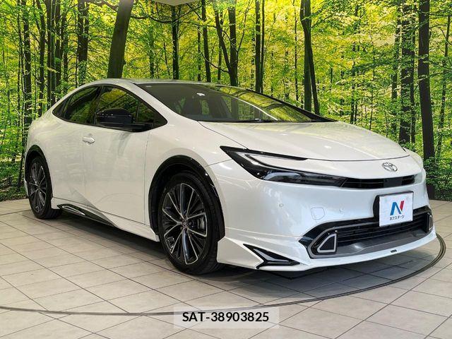 Toyota PRIUS 2023-11 8075135-15