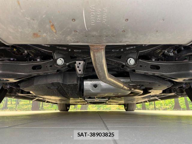 Toyota PRIUS 2023-11 8075135-18