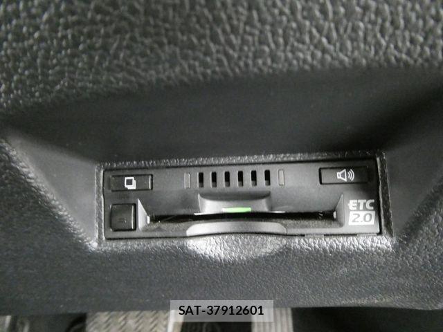 Toyota PRIUS 2016-11 8075166-22