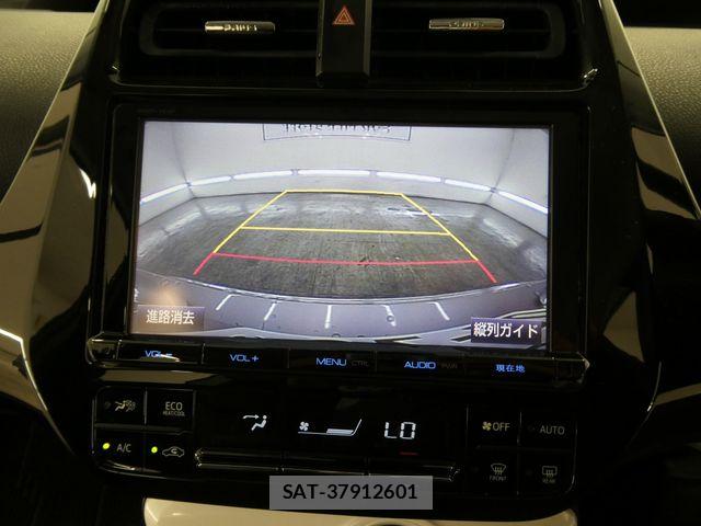 Toyota PRIUS 2016-11 8075166-24