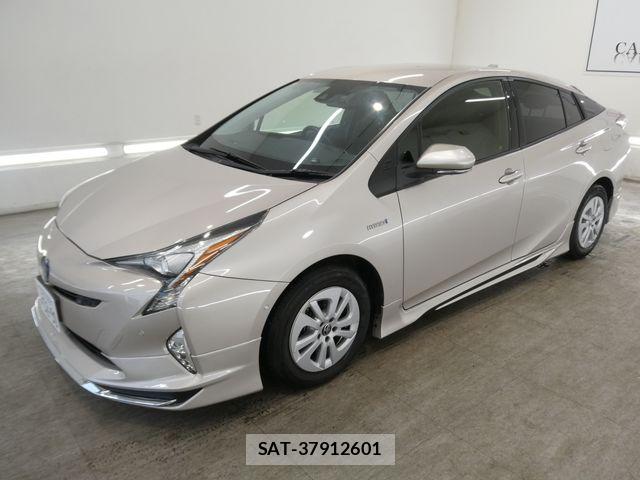 Toyota PRIUS 2016-11 8075166-4