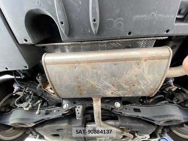Toyota PRIUS 2017-06 8075162-25