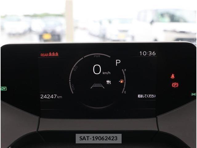 Toyota PRIUS 2023-04 8101261-8