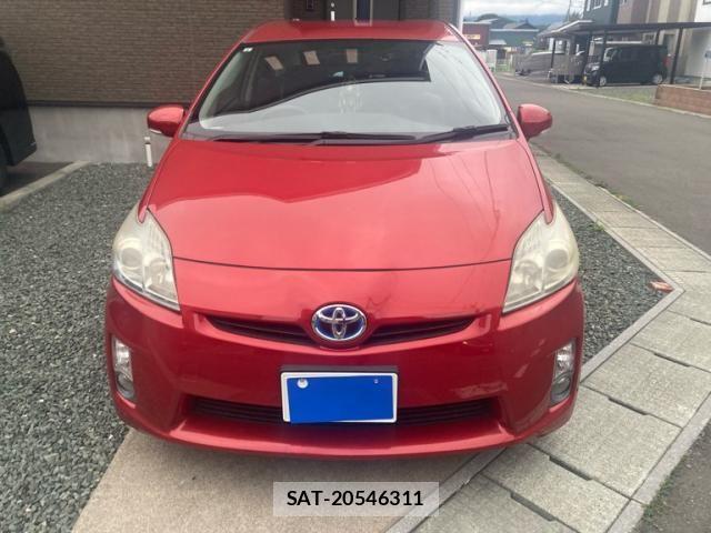 Toyota PRIUS 2011-07 8101353-1