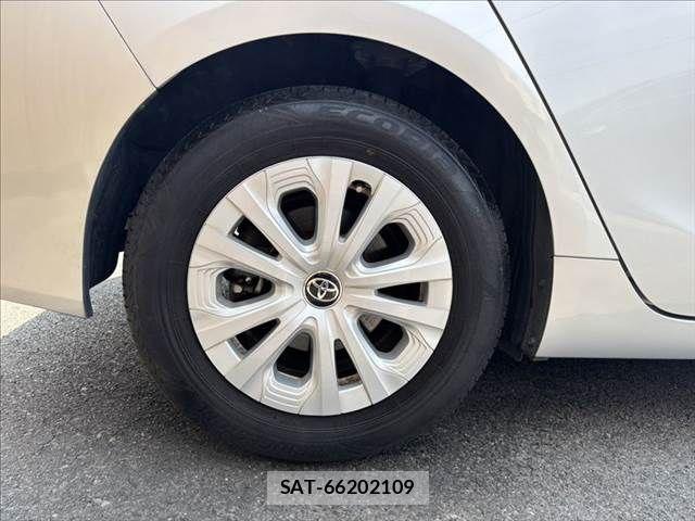 Toyota PRIUS 2019-06 8101277-29